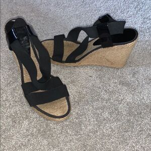 Lauren by Ralph Lauren Black wedges 10